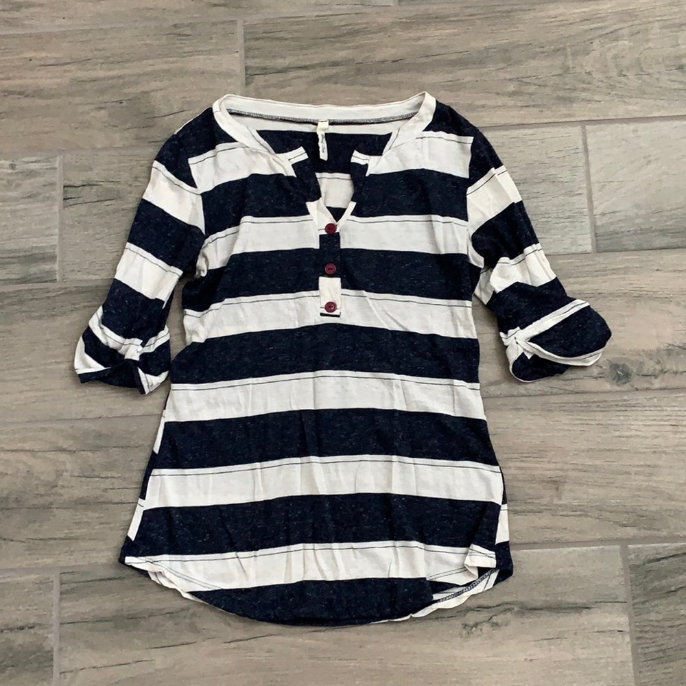 Mind code stripe top